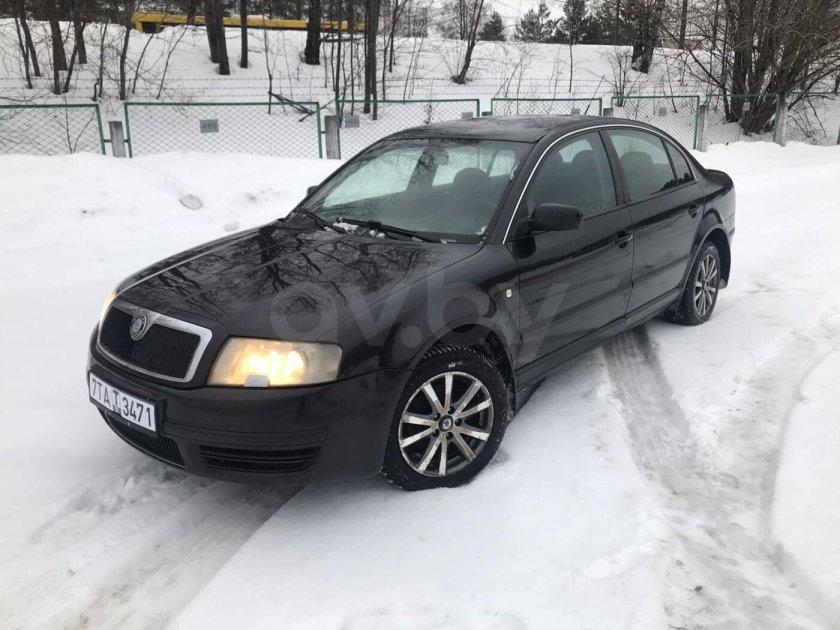 Шкода Суперб 2006 1.8 автомат чёрный