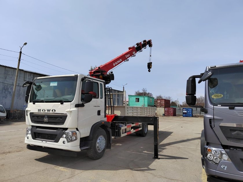 HOWO t5g манипулятор