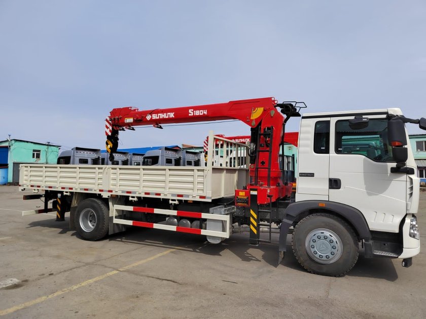 HOWO 4x2 КМУ Sunhunk