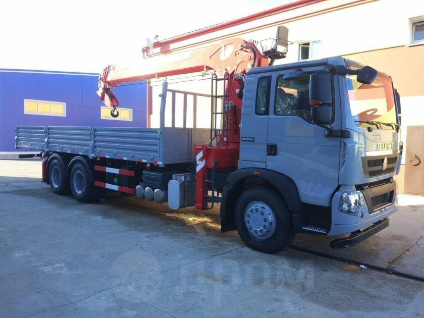 HOWO zz5257 с КМУ