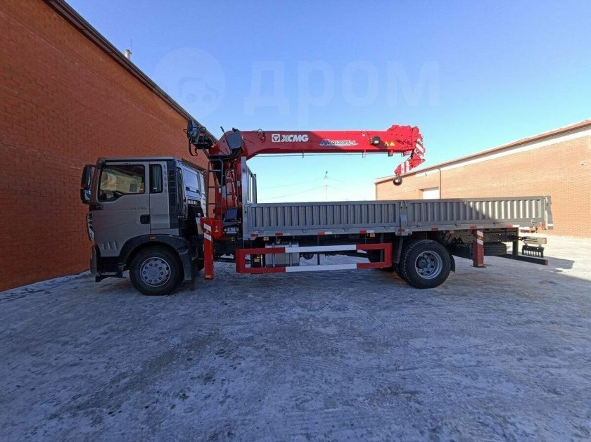 HOWO t5g манипулятор