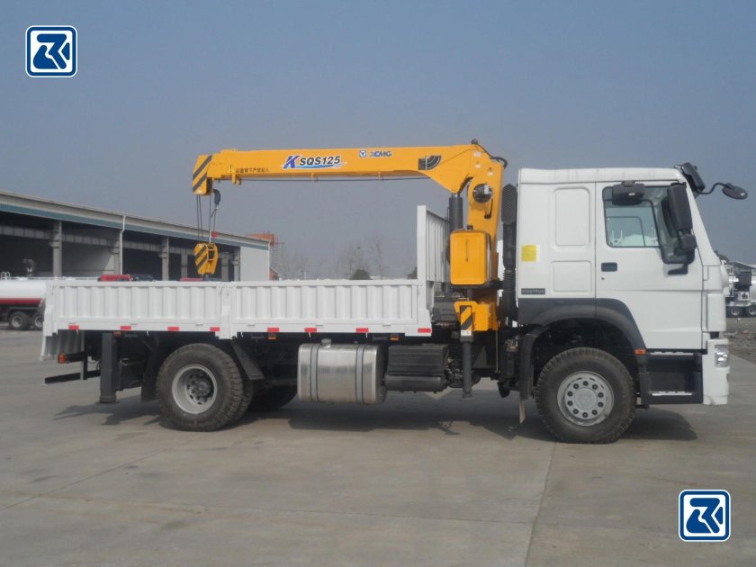 HOWO zz5257 с КМУ