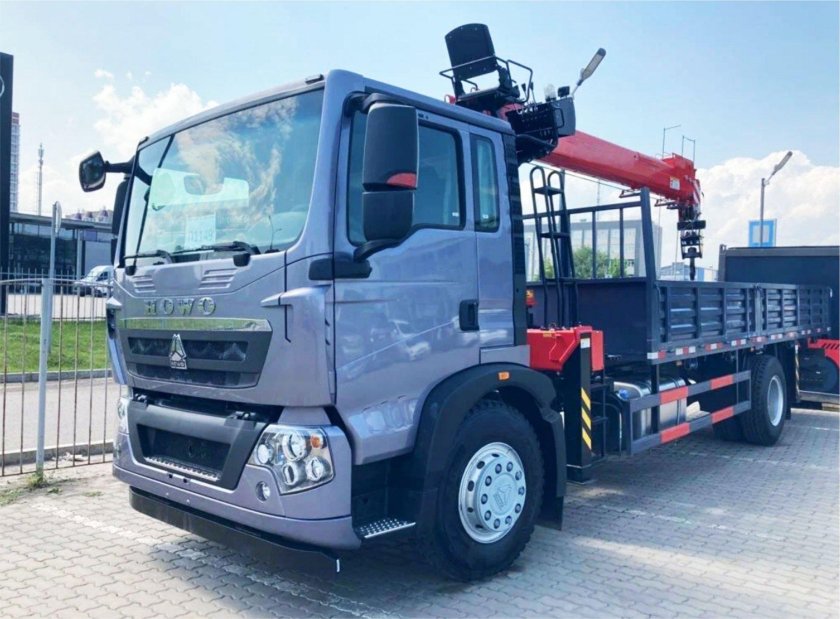 HOWO t5g с КМУ