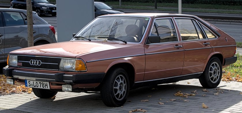 Ауди 100 2021