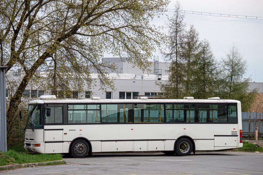 Автобус mercedes benz