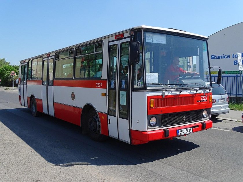 Karosa b 731