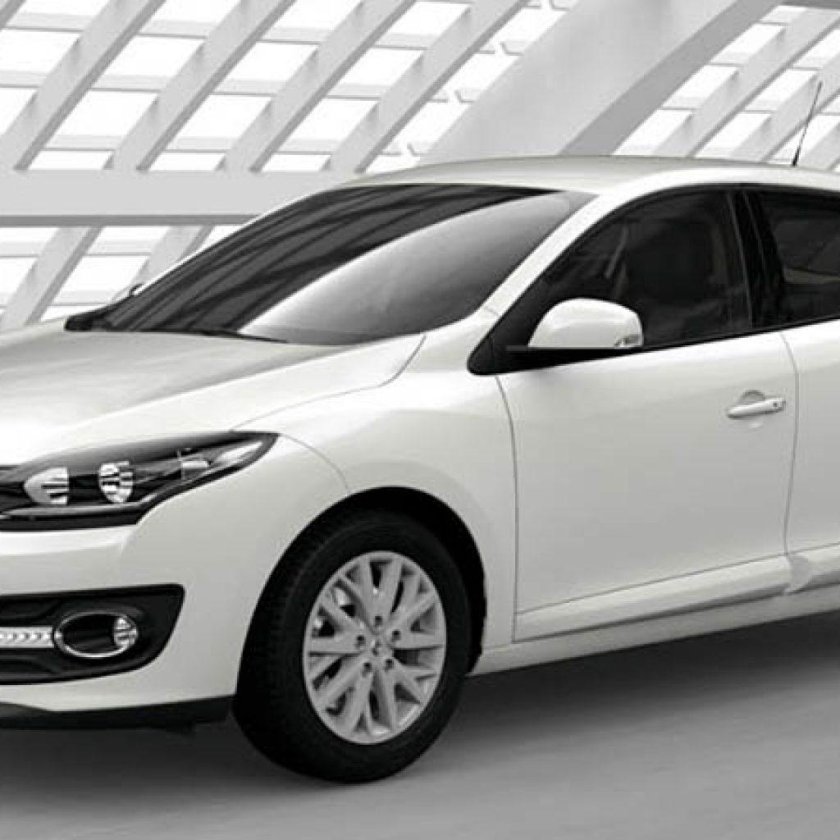 Рено Меган 3 хэтчбек белый