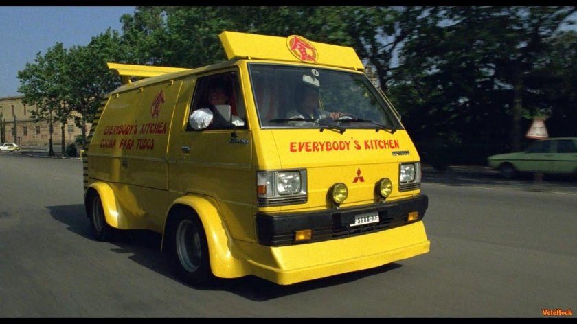 Mitsubishi l300 закусочная на колесах