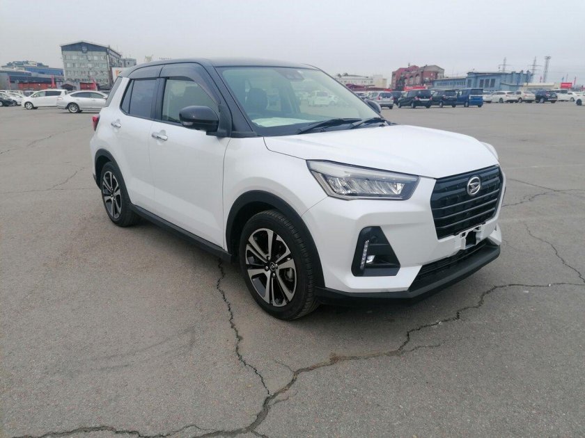 Daihatsu Rocky 2020