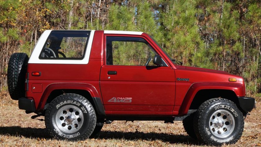 Daihatsu Rocky (f300)