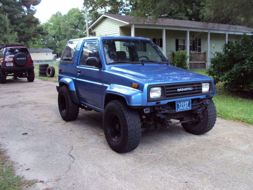 Daihatsu Rocky Feroza
