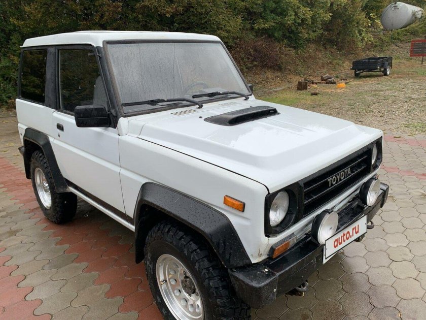 Daihatsu Rocky 1995