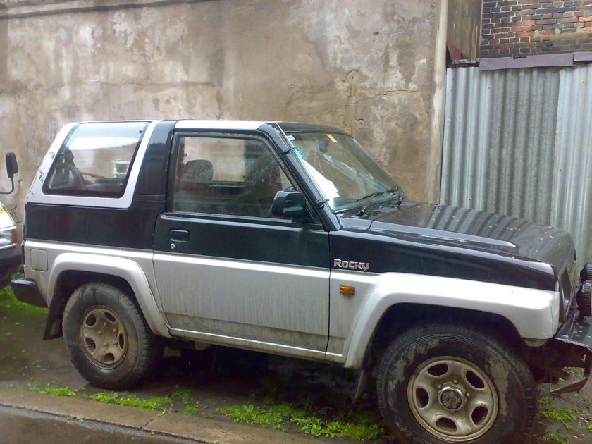 Daihatsu Rocky a210s