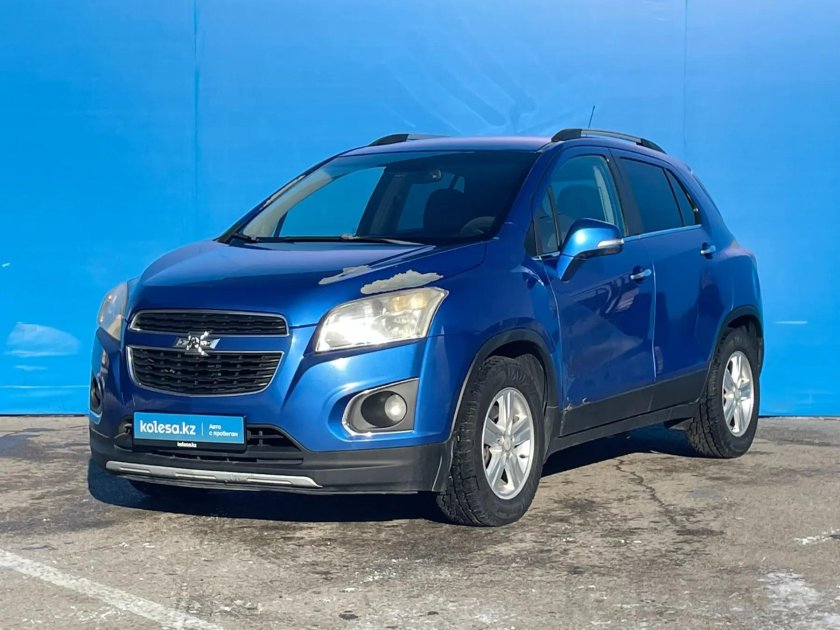 Шевроле трекер 2015