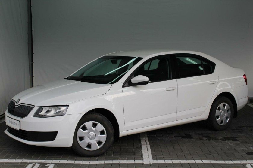 Шкода октавия 2015 белая