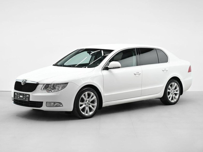 Skoda superb 2012