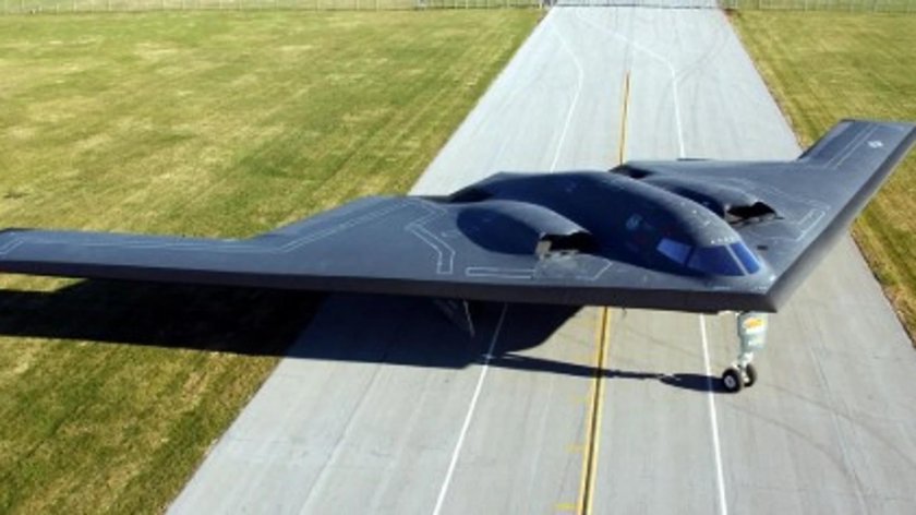 Квадрокоптер в виде самолета