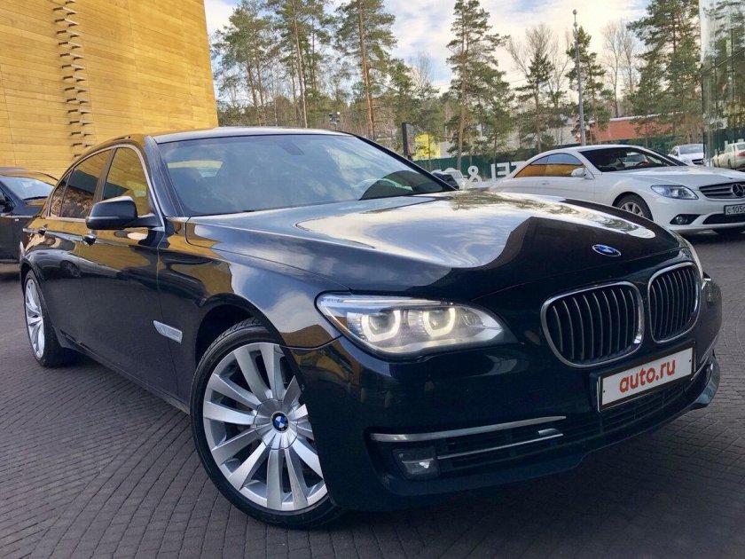 БМВ 750li f01