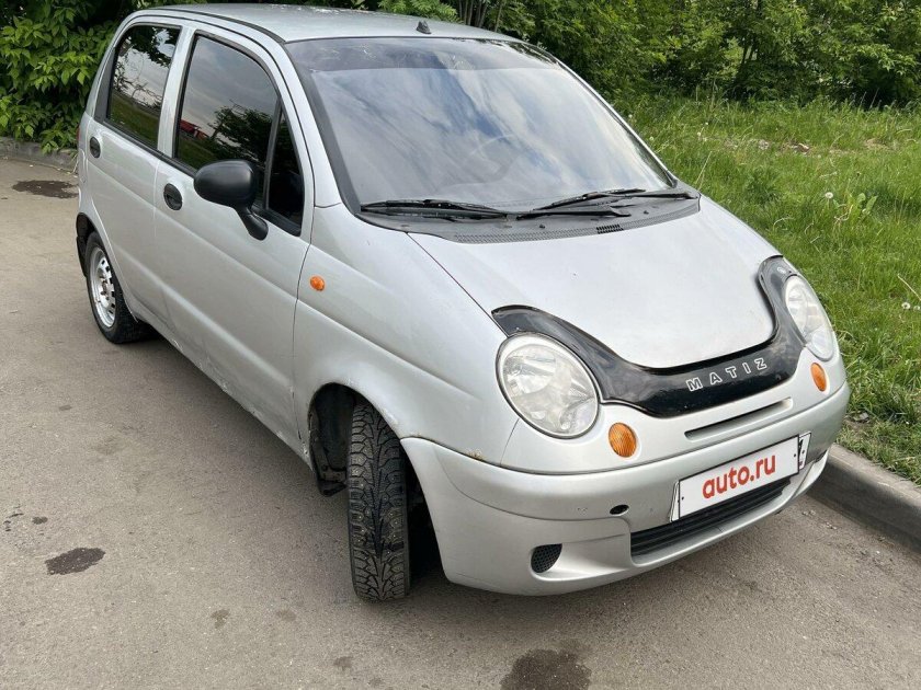 Матиз серебристый