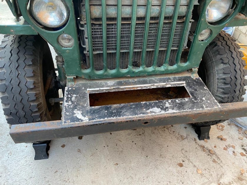 Джип военный