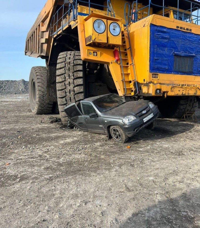 Euclid самосвал карьерный