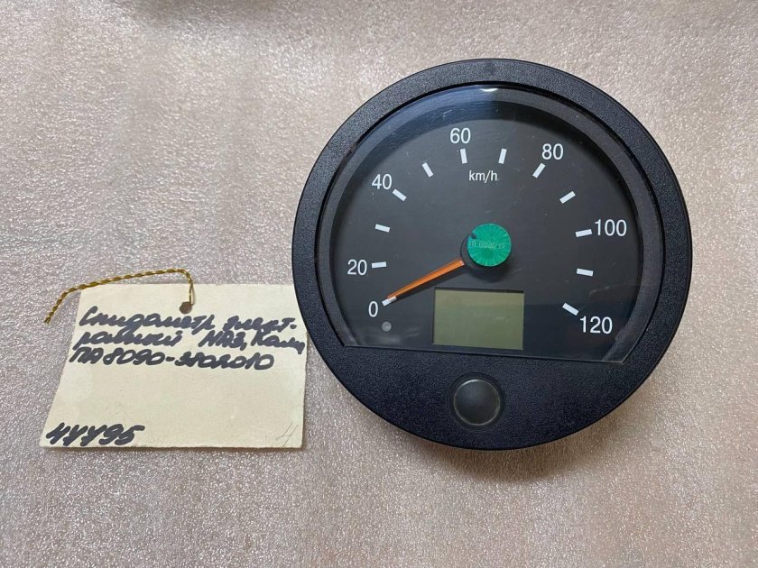 Спидометр камаз па8090