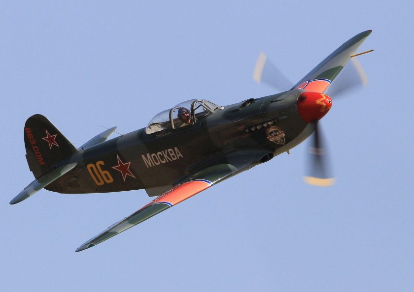 Як 9 истребитель
