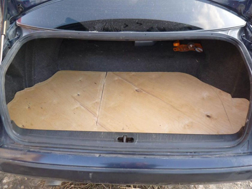 Багажник ауди 100 с4