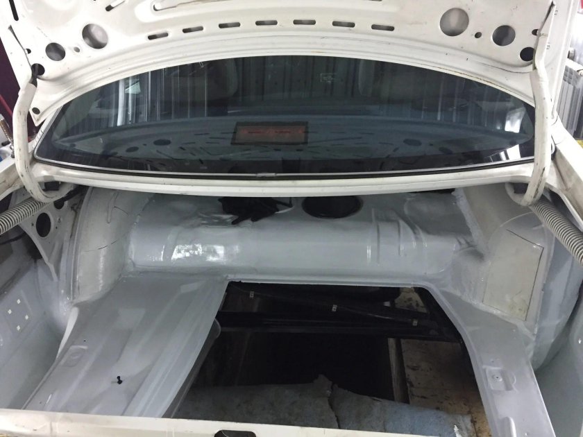 Багажник Ауди 100 с4