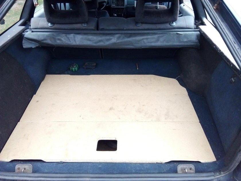 Пол в багажник от Ауди