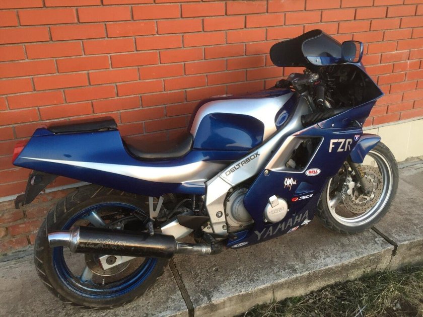 Yamaha fzr 1000