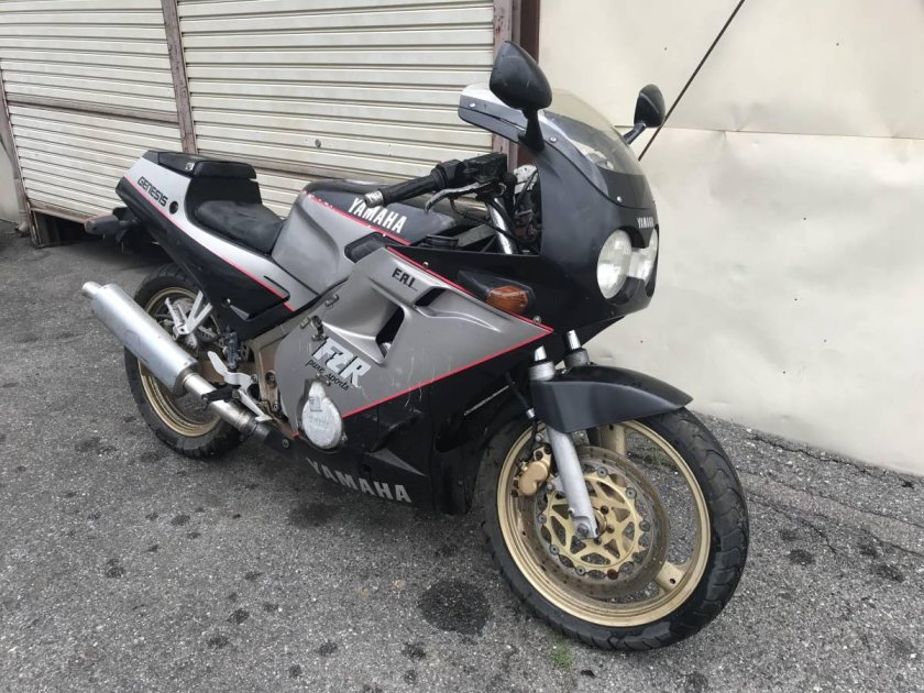 Мотоцикл yamaha