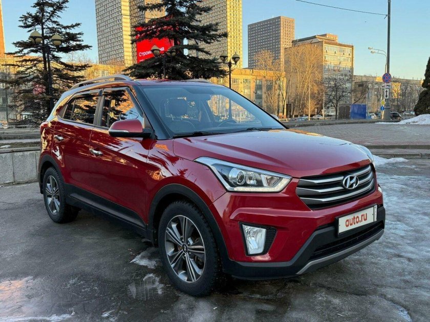 Hyundai creta красная