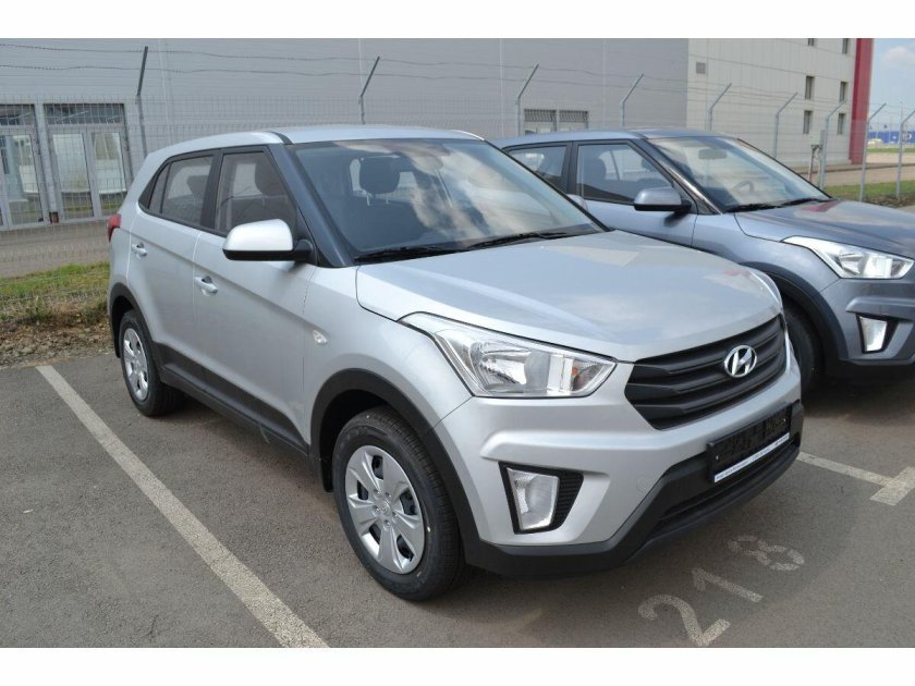 Хендай Крета 2022 серебристая