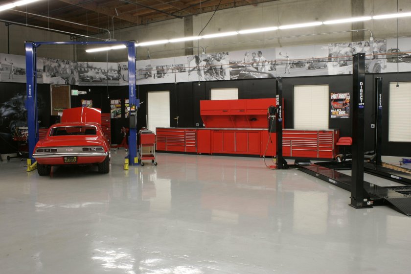 Интерьер автосервиса