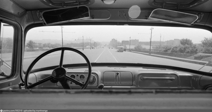 ЗИЛ 130 салон