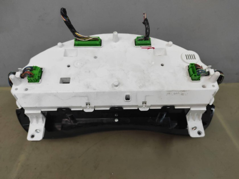 Щиток приборов