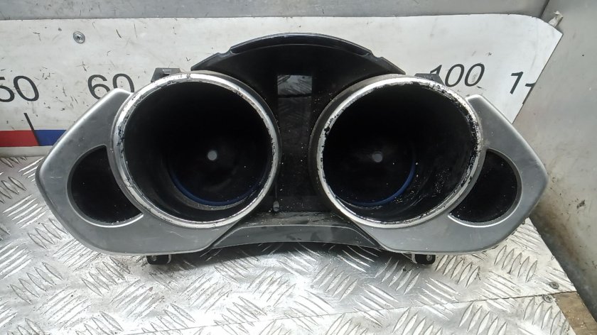 Панель приборов трибека