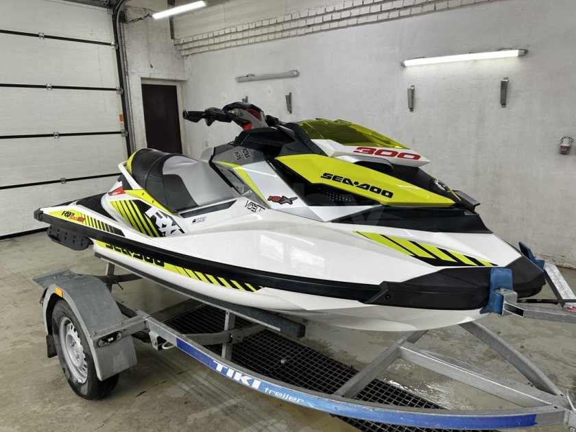 Гидроцикл brp