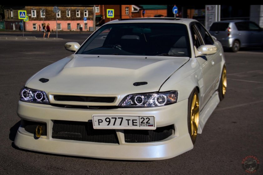 Toyota Mark 2