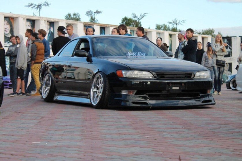 Тойота Марк 2 90 развал