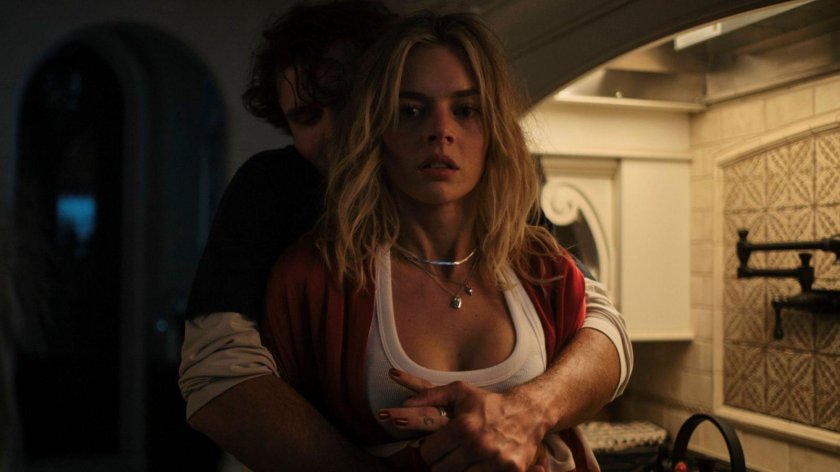 Вавилон фильм 2022 Самара Уивинг