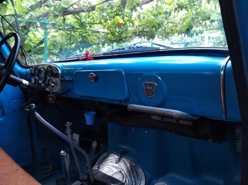 ГАЗ 53 салон кабины