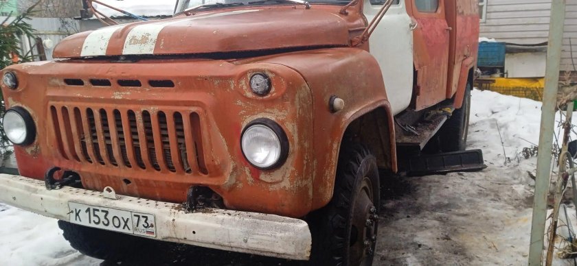 Автомобиль газ 53