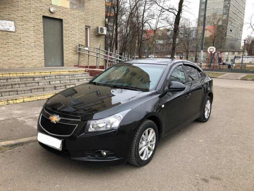 Chevrolet Cruze 2012 черный