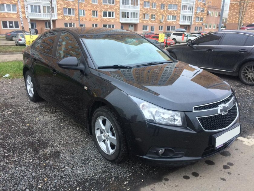 Chevrolet Cruze 2011 черный