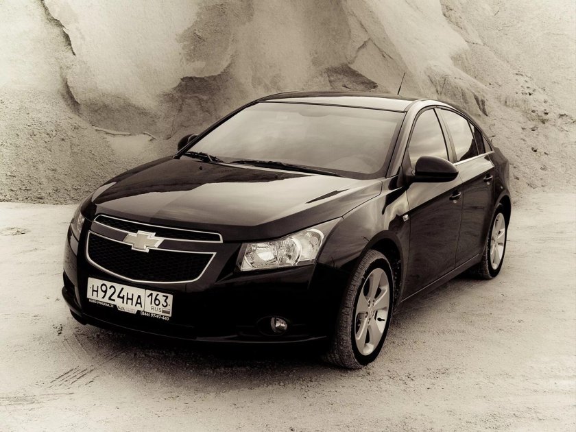 Chevrolet Cruze 2012 черный
