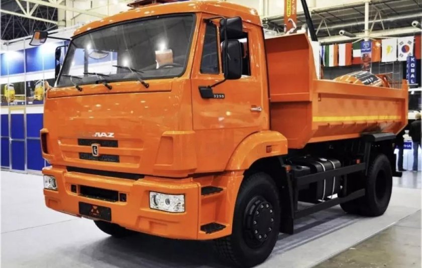 КАМАЗ 43255 самосвал