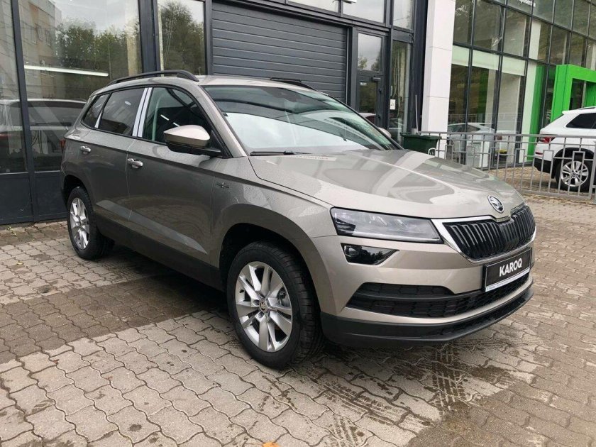 Шкода Карок 2022