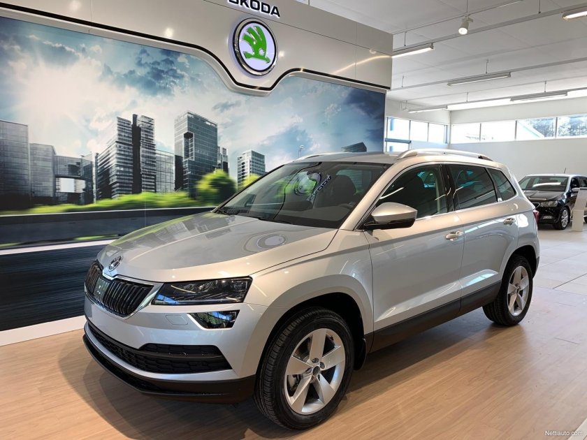 Шкода Карок бежевый капучино